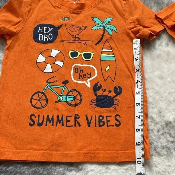 Carter’s set  of 2 shirts - Picture 5 of 9